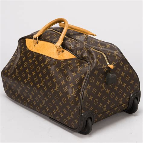 louis vuitton travel bag sale.